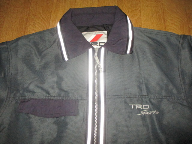 トヨタ・TRDスポーツレーシング 初期ビンテージ 刺繍ロゴ ジャケット サイズM(L相当) 新同美中古 スーパーGT拍卖