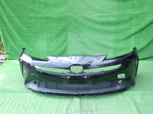 ZVW50 ZVW51 ZVW55 後期 プリウス 純正フロントバンパー おまけ 右ホールカバー 下側ロアグリル付 PRIUS 黒 52119-47740拍卖