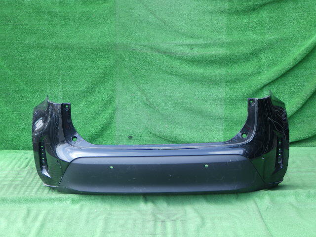 MXPB10 MXPB15 MXPJ10 MXPJ15 ヤリスクロス 純正リアバンパー リヤバンパー 黒 52159-52D00 下部付拍卖