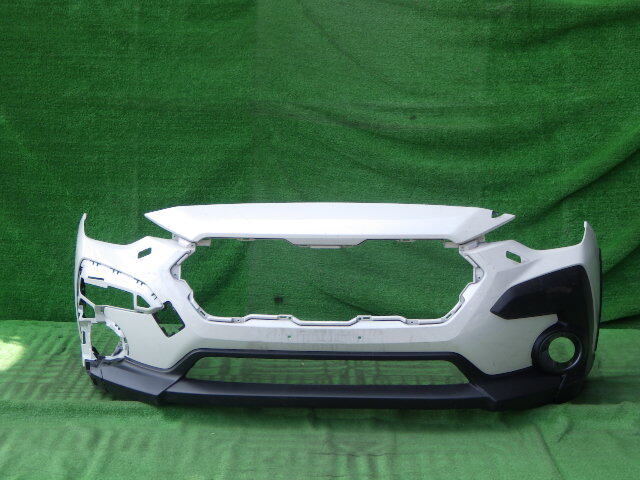 GUD GUE クロストレック 純正フロントバンパー 左フォグカバー付 白 パール 57704FN200拍卖