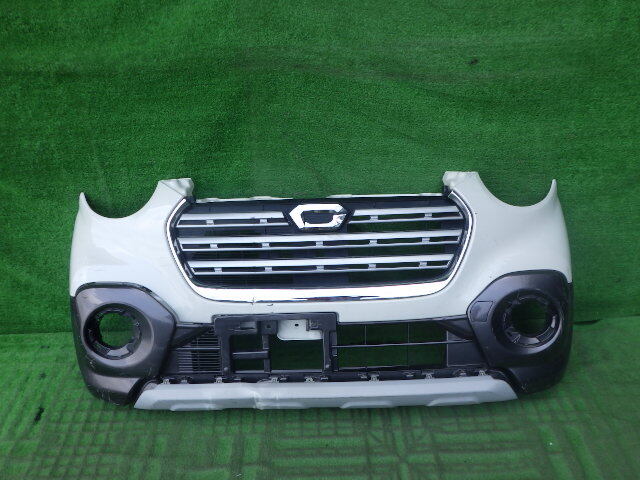 LA250S LA260S キャスト アクティバ 純正フロントバンパー おまけ グリル 下部ガーニッシュ付 白 パール 52119-B2E70拍卖
