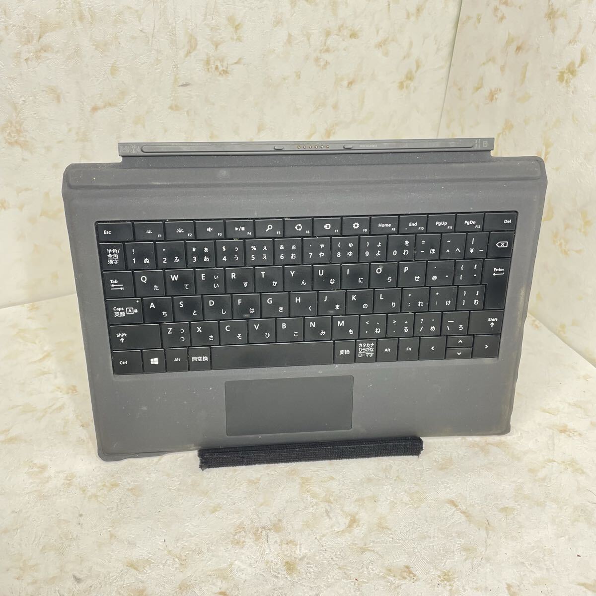 As【111】Microsoft Surface Type Cover タイプカバーキーボード 動作確認済み 商品状態【A〜B】型番:1644拍卖