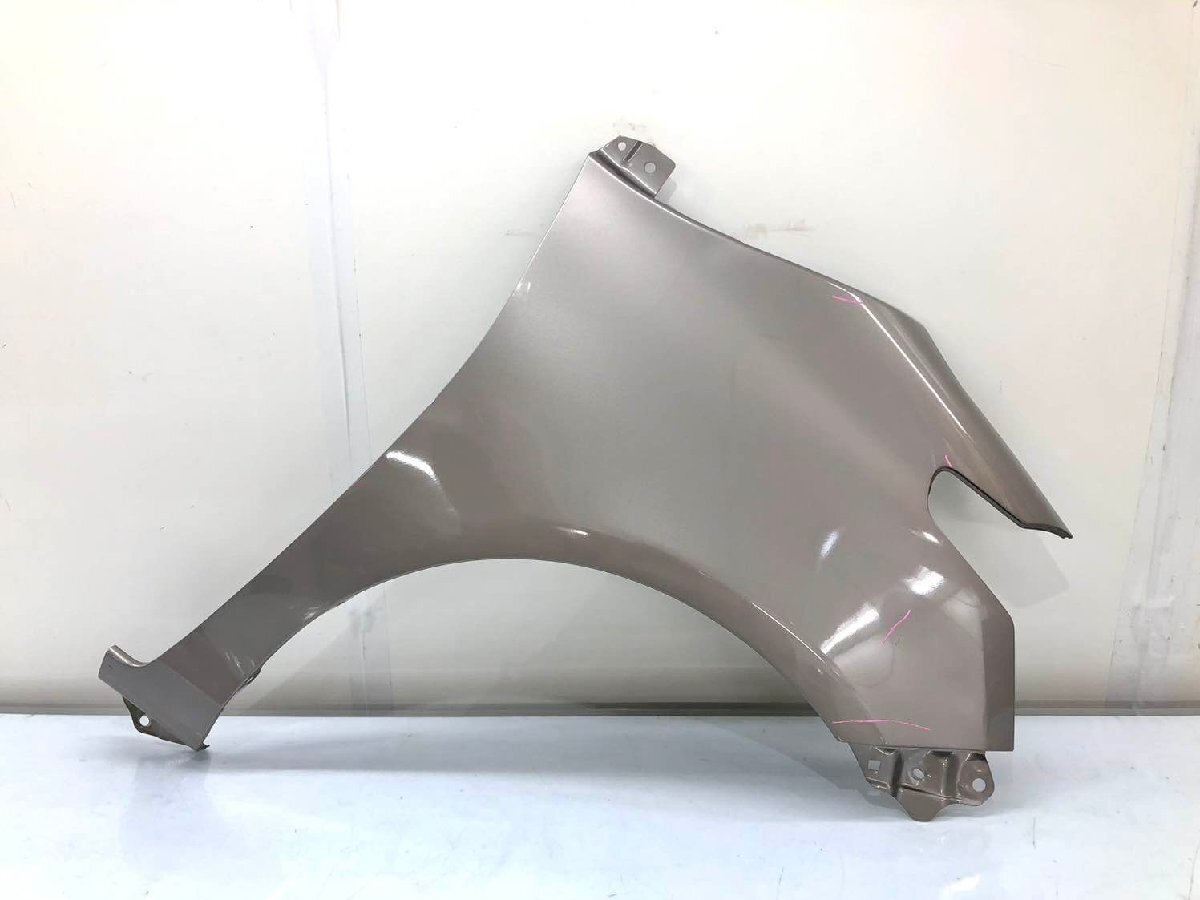 トヨタ シエンタ NSP170G 純正 右 フェンダー パネル ブロンズメタ 4V8(FR17-31m)拍卖