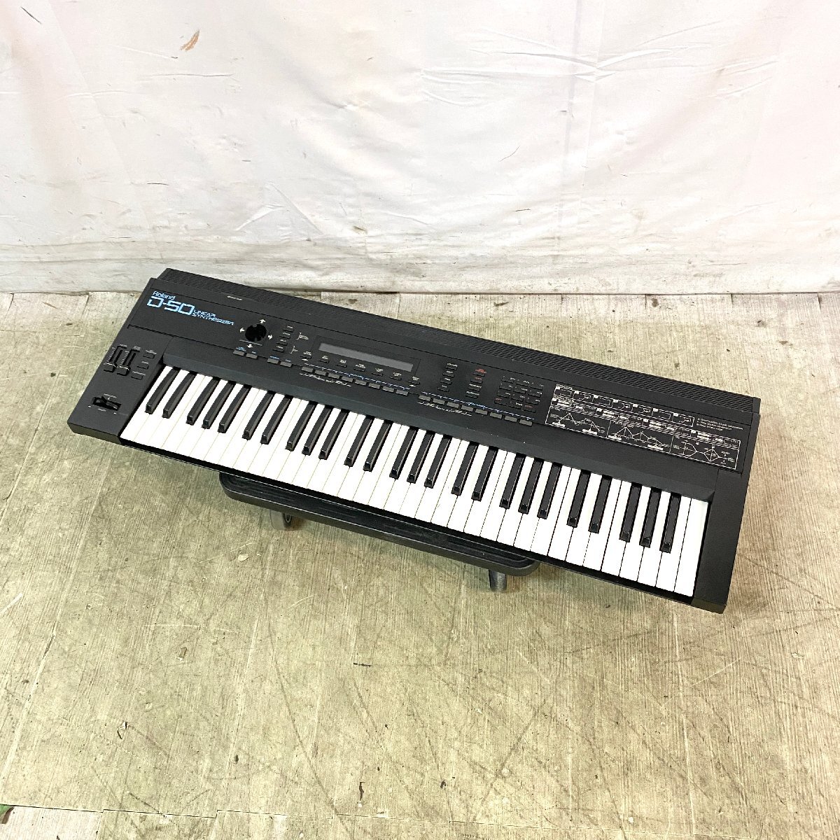 【 J 】821 ROLAND D-50 シンセサイザー ローランド 196973拍卖