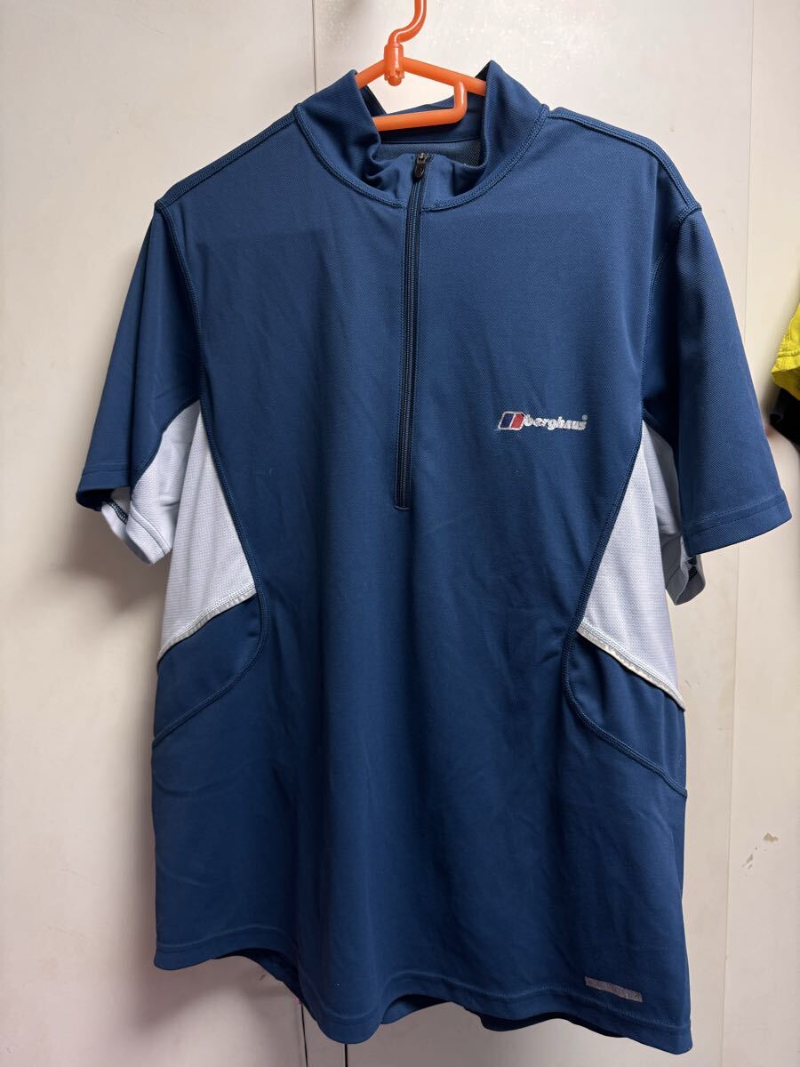 送料格安スピード発送!良品★バーグハウスジップTシャツ★Mサイズ登山ハイキング散歩トレランマラソンキャンプトレッキング拍卖