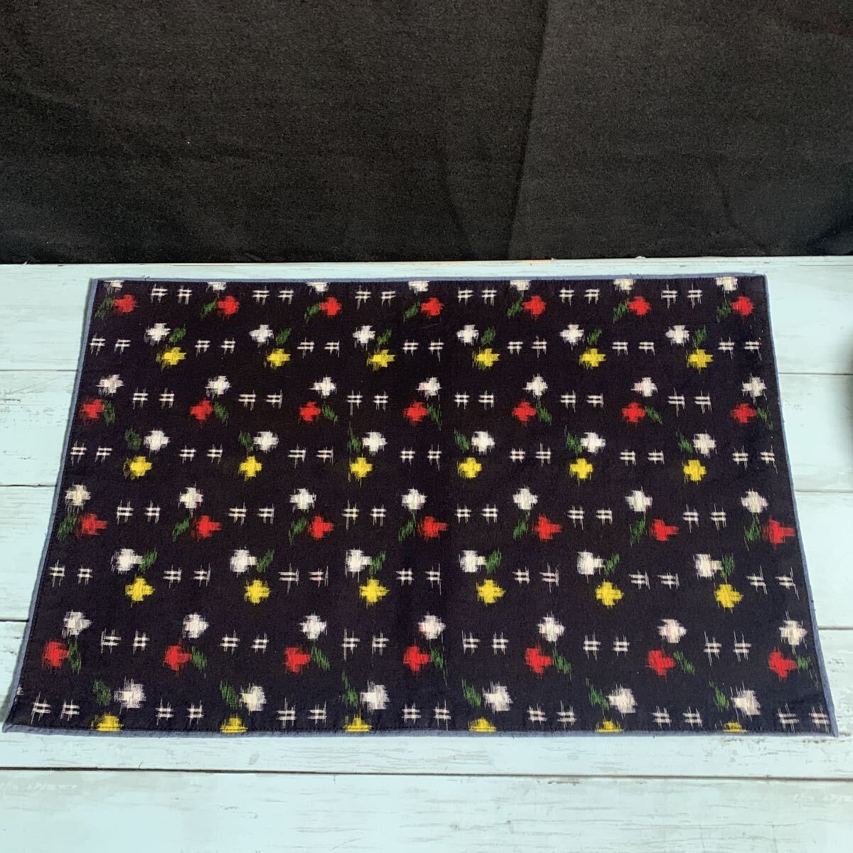 敷物 テーブルクロス ランチョンマット パッチワーク 生地 ハンドメイド 手芸 リメイク 素材 アンティーク 生地 古布 絣 かすり (A-2779)拍卖