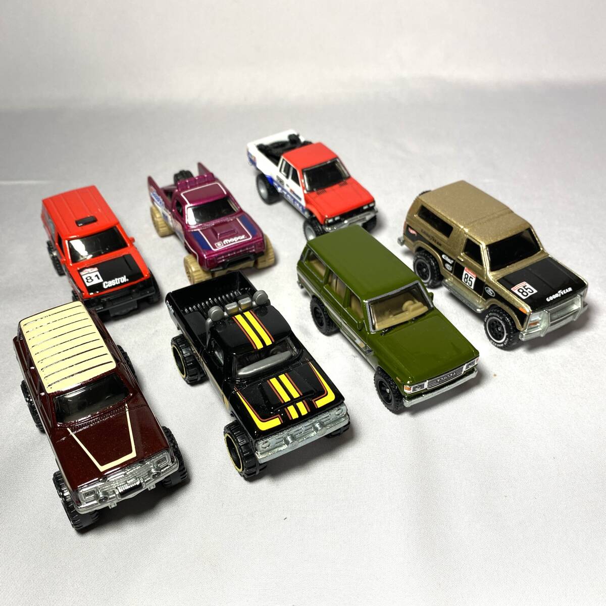 1/64 ピックアップ ジープ系 7台セット ★ パワーワゴン D-100 レンジローバー ブロンコ ワゴニア ランドクルーザー ダットサン拍卖
