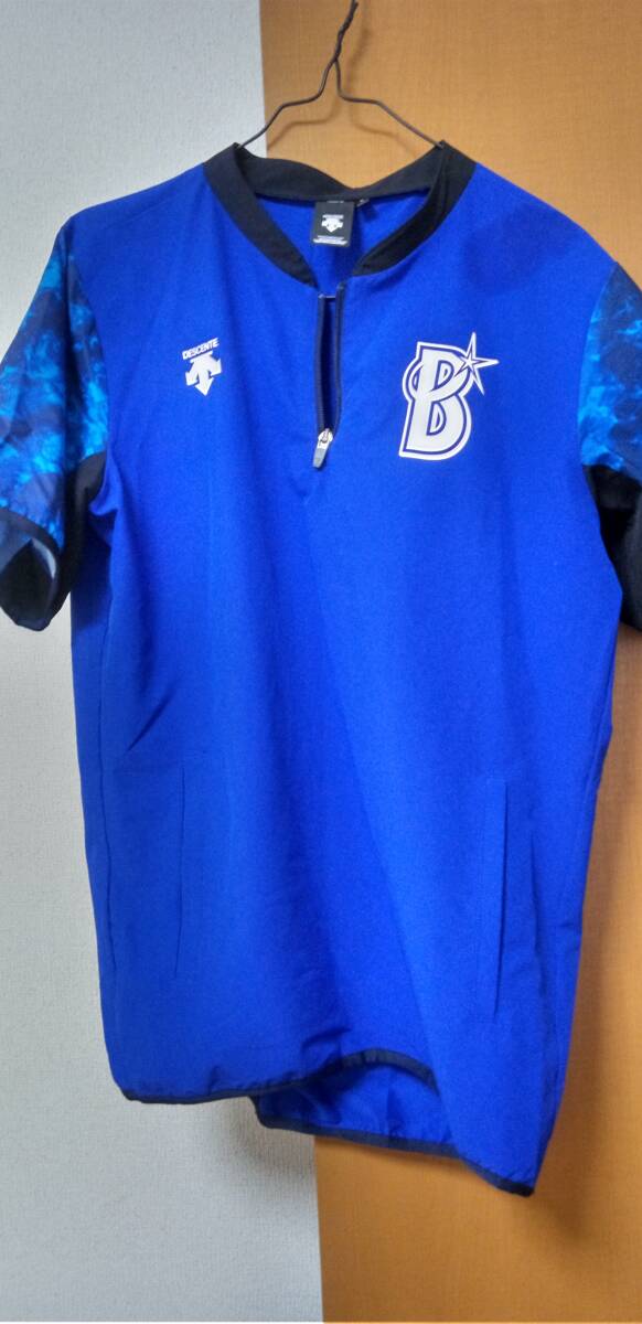 横浜DeNAベイスターズ オーセンテイックチームウェア 半袖トレーニングジャケット サイズL 2022 定価13,000円拍卖