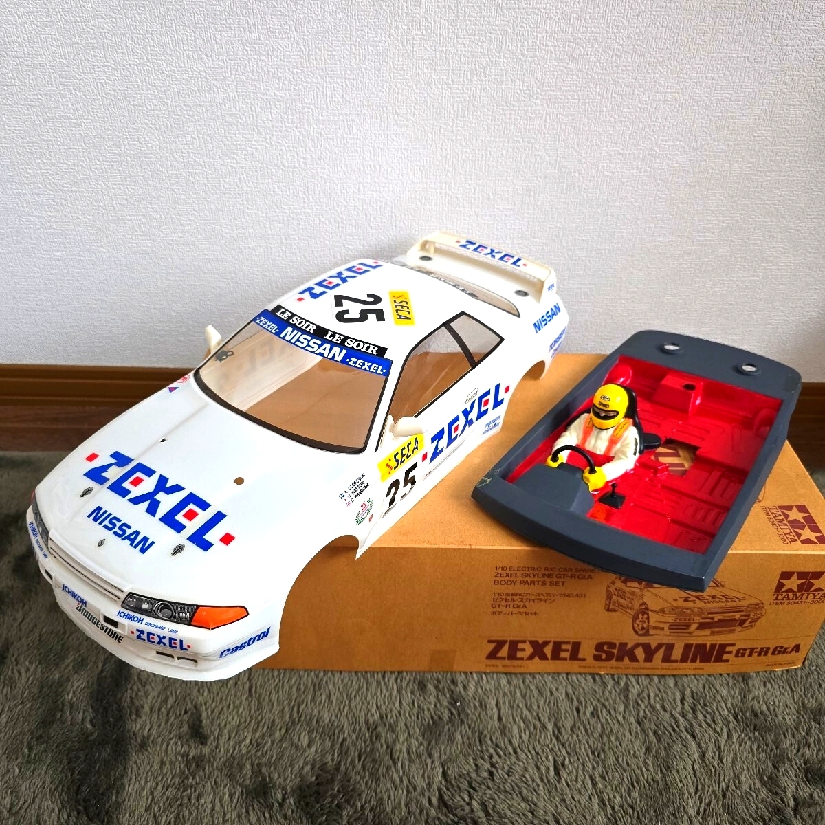 【希少】タミヤ 1/10 電動RCカー ZEXEL SKYLINE GT-R Gr.A ゼクセル スカイライン スペアボディ 当時物 TAMIYA ボディパーツセット 組立済拍卖