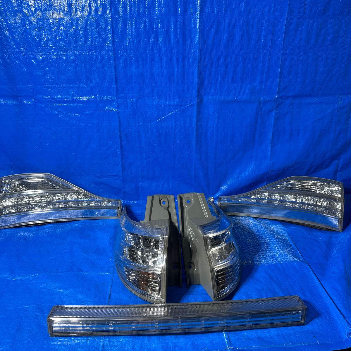 ◆トヨタ エスティマ AHR20 中期型 純正 中期 後期 LEDテールライト フィニッシャーランプ 5点セット イチコ28-207 イチコ28-210◆拍卖