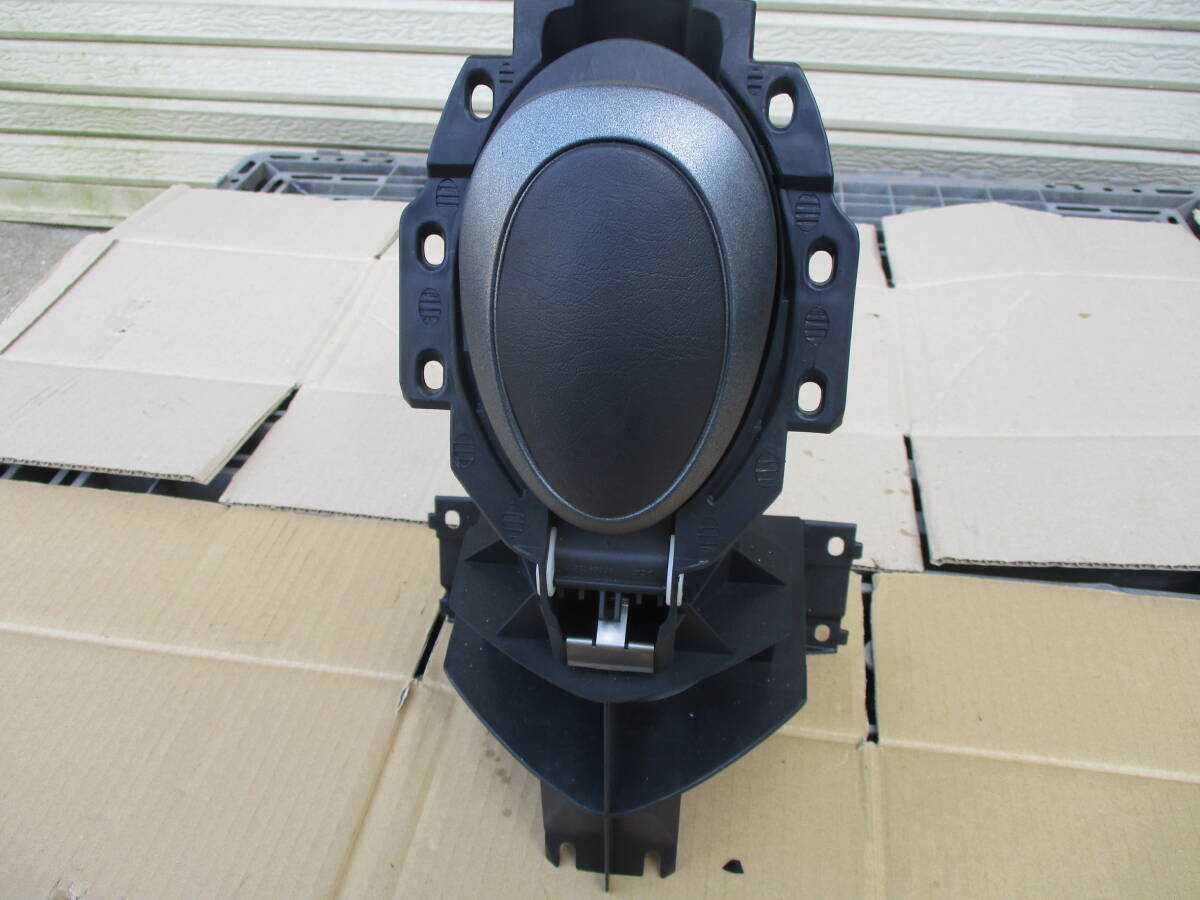 プジョー 206CC RC 純正 レザー リア ボックス 傘立て 拍卖