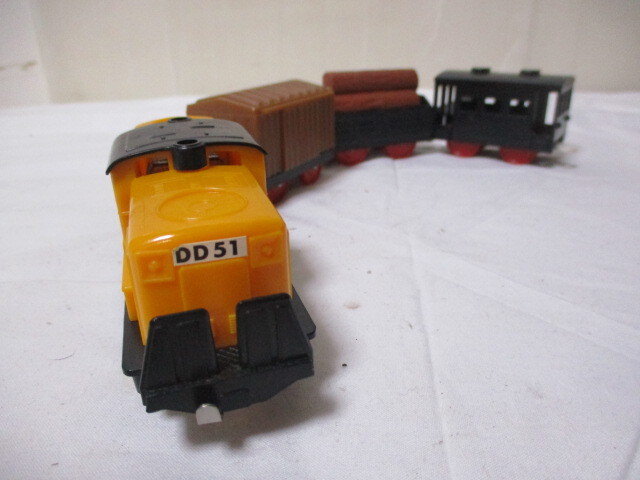 G∝233 プラレール DD-51 ディーゼル きかんしゃ 4両セット 旧動力 トミー 日本製 前スイッチ TOMY JAPAN 検:特急 当時物 鉄道 絶版品拍卖