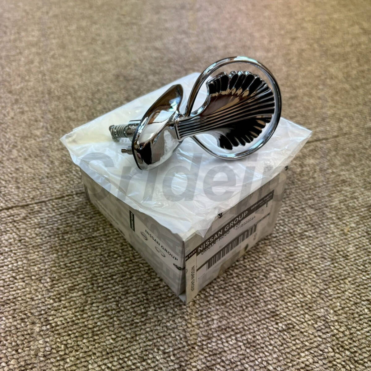 【新品】 日産純正 FGY33 シーマ ボンネットマスコット オーナメント エンブレム NISSAN ornament bonnet mascot拍卖
