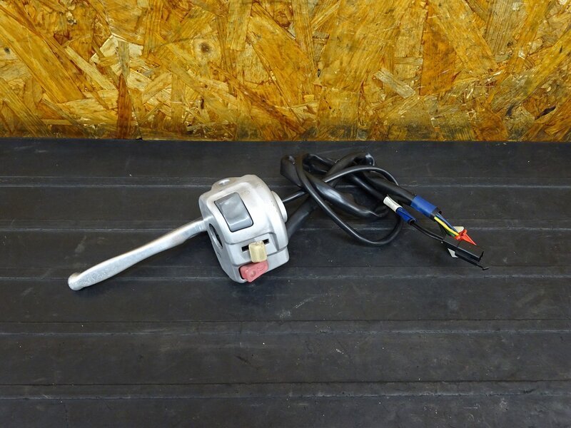 【250819】● ハンドルスイッチ左 レバー スイッチ 取付使用未確認【検索:ギア UA06J拍卖