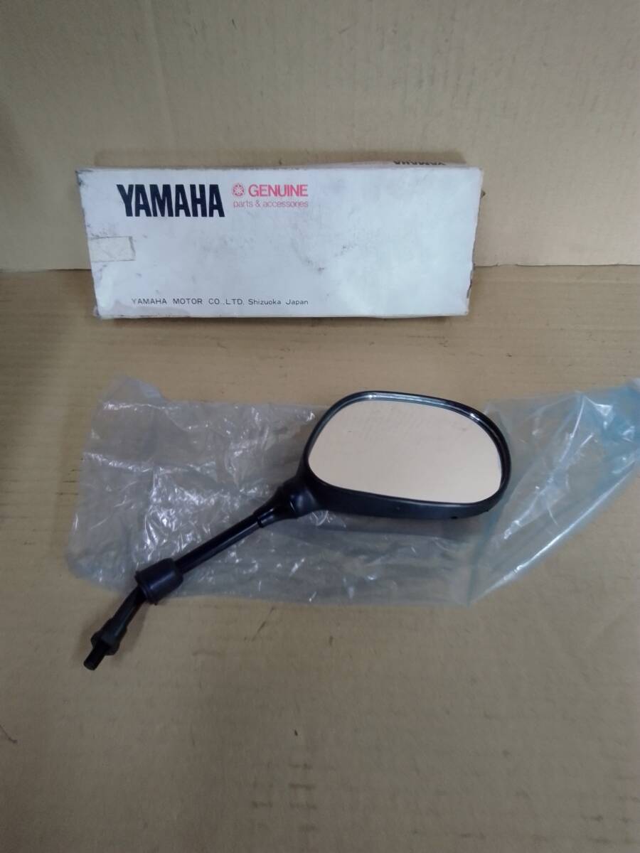 ヤマハ純正 ミラー 右 8mm 逆ねじ拍卖