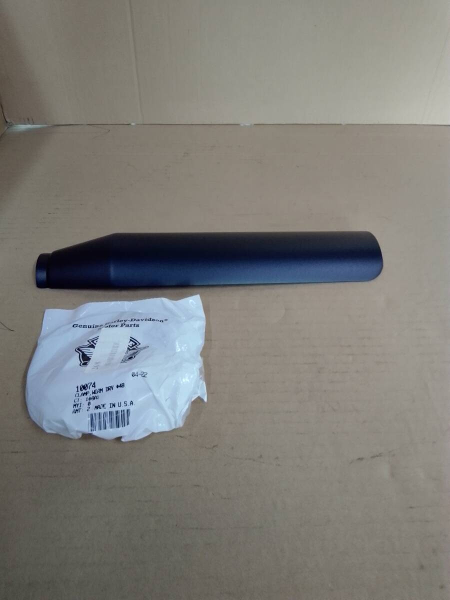 (ENT)★ハーレー純正 スポーツスター用ノーマルマフラー カバー ブラック 未使用 取付金具付き拍卖