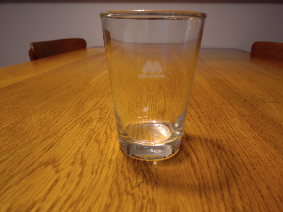 モスバーガー ロゴグラス 未使用品拍卖