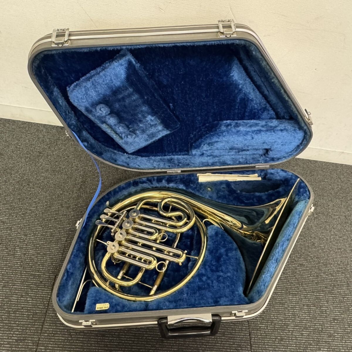 J421-K32-6105 YAMAHA ヤマハ YHR-321 ホルン フレンチホルン B♭シングルホルン 管楽器 ハードケース付き 日本製 KA拍卖