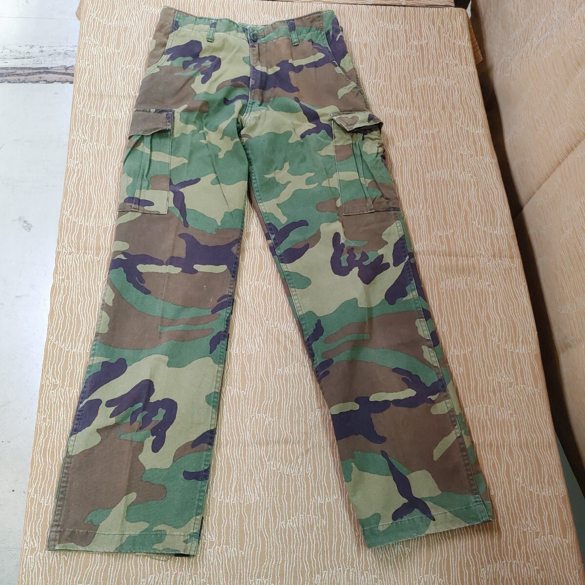 【HOUSTON カーゴパンツ ミリタリー】現状品 古着 サイズ 30 迷彩 U.S.MILITALY ヒューストン カモフラ コットン100%【B2-2②】0818拍卖