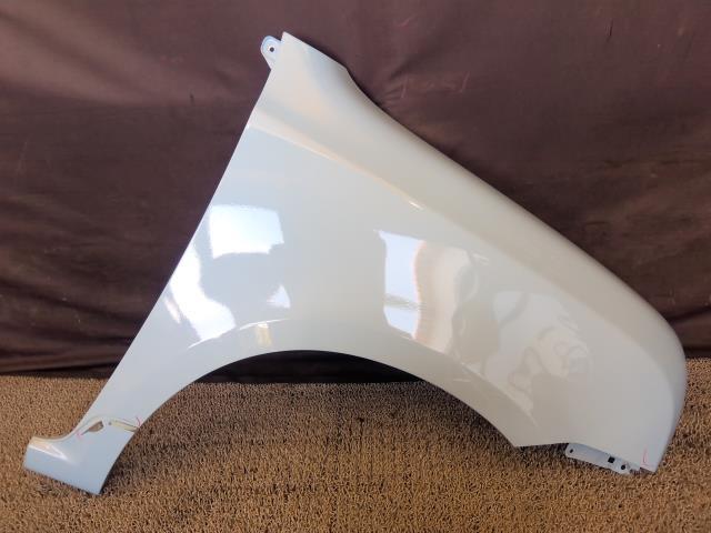 ラパン DBA-HE22S フロント右フェンダー 10THアニバーサリーLTD ZKS 57611-85K10拍卖