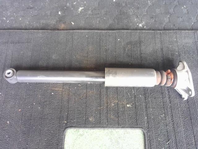 BMW ミニ LDA-LR20 リア 右 ショックアブソーバー MI F54 COOPER SD クーパーSD クラブマン (右) C2B 33 50 6 888 425 33506888425拍卖