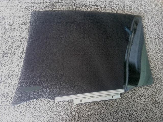 アクア DAA-NHP10 右Rドアガラス S 1G3 M31Q8 68130-52380拍卖