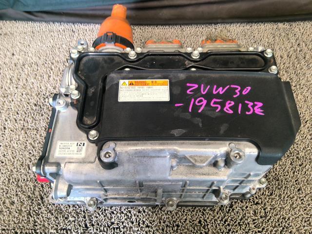 プリウス DAA-ZVW30 HV・EV・FCVインバーター インバータ S 202 G9200-49075拍卖