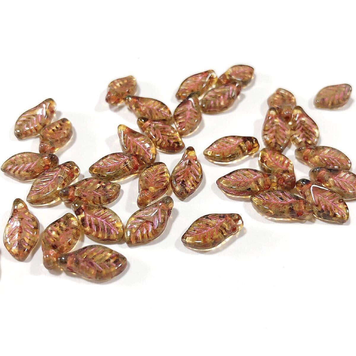 ベイリーフ16個 チェコビーズ brg拍卖