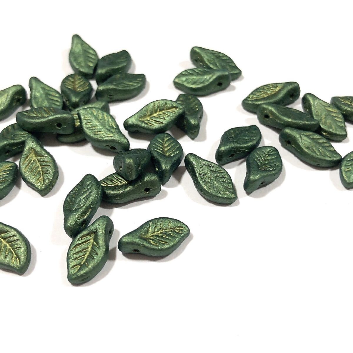 ベイリーフ16個 チェコビーズ mg拍卖