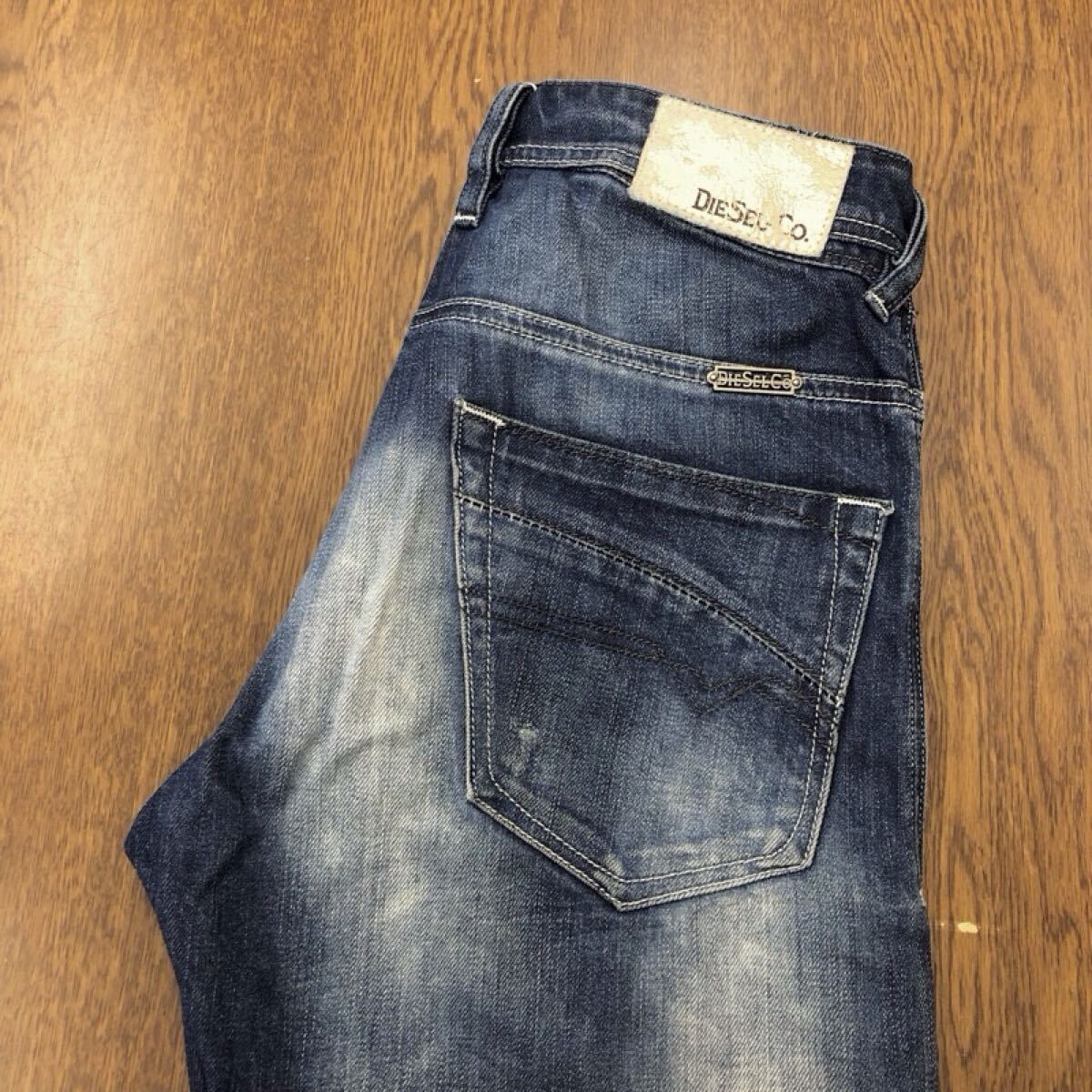 【GH257】ITALY製 DIESEL W28 L33 色落ち加工 ジーンズ ジーパン デニムパンツ メンズブランド古着 ディーゼル 送料無料拍卖