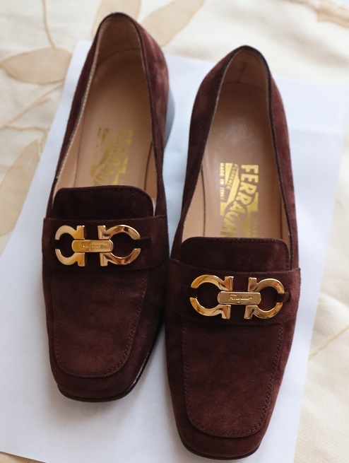美品!made in italy Salvatore Ferragamo サルバトーレ フェラガモ スエード 靴 茶 ブラウン 5 C シューズ 小さいサイズ拍卖