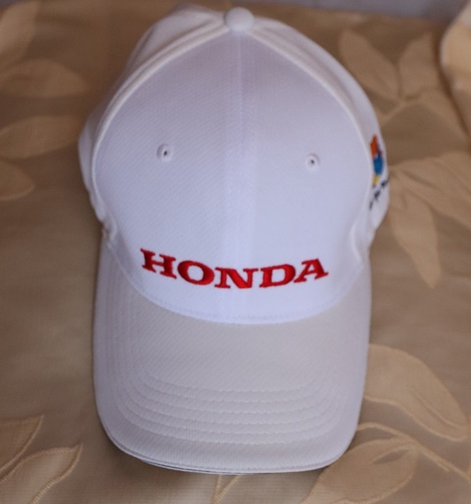 未使用品!HONDA ホンダ キャップ 帽子 ハット ホワイト×オフホワイト Together for Tomorrow フチはネイビー、ロゴ刺繍はレッド拍卖