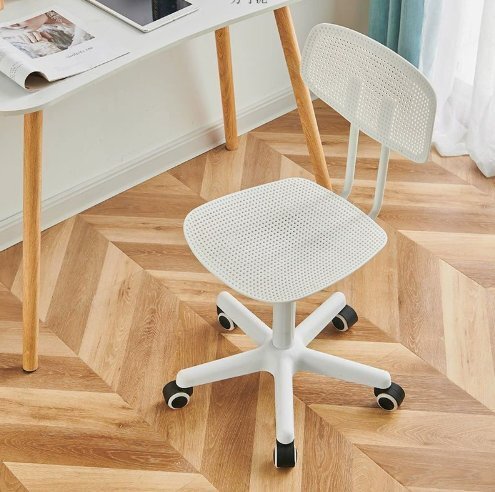 背もたれのコンピュータ家庭用の椅子シンプルなファッションオフィス学習回転椅子北欧レジャー升降字を書きます机と椅子拍卖