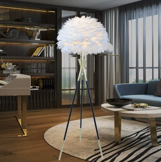 金色の軽やかで豪華な北欧の寝室の結婚式場の装飾のベッドサイドのランプです拍卖