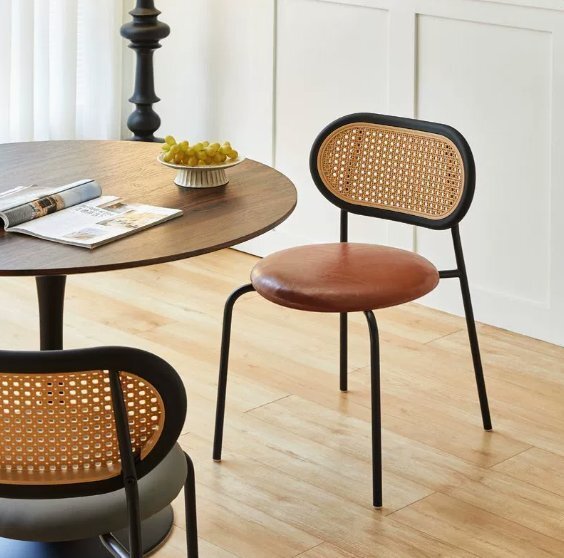 北欧のクリームネットの赤ins家庭用中古籐編みの椅子ダイニングチェアシンプルなバルコニーレジャー背もたれ椅子レトロです拍卖