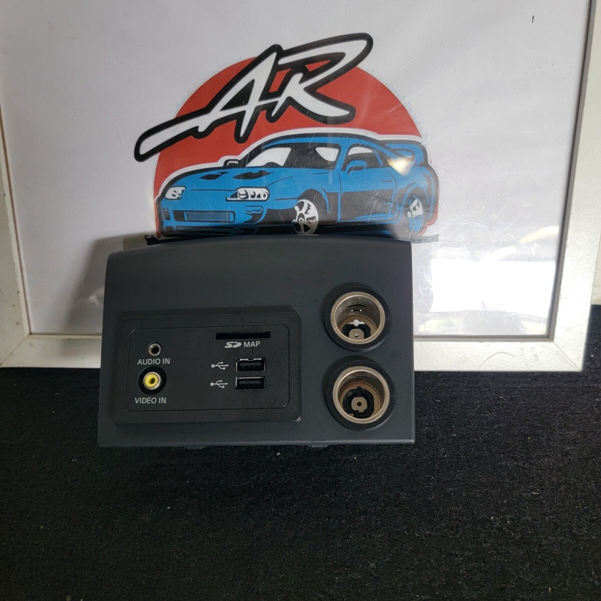 USBポート. 日産フォーカス ZV37 YV37拍卖