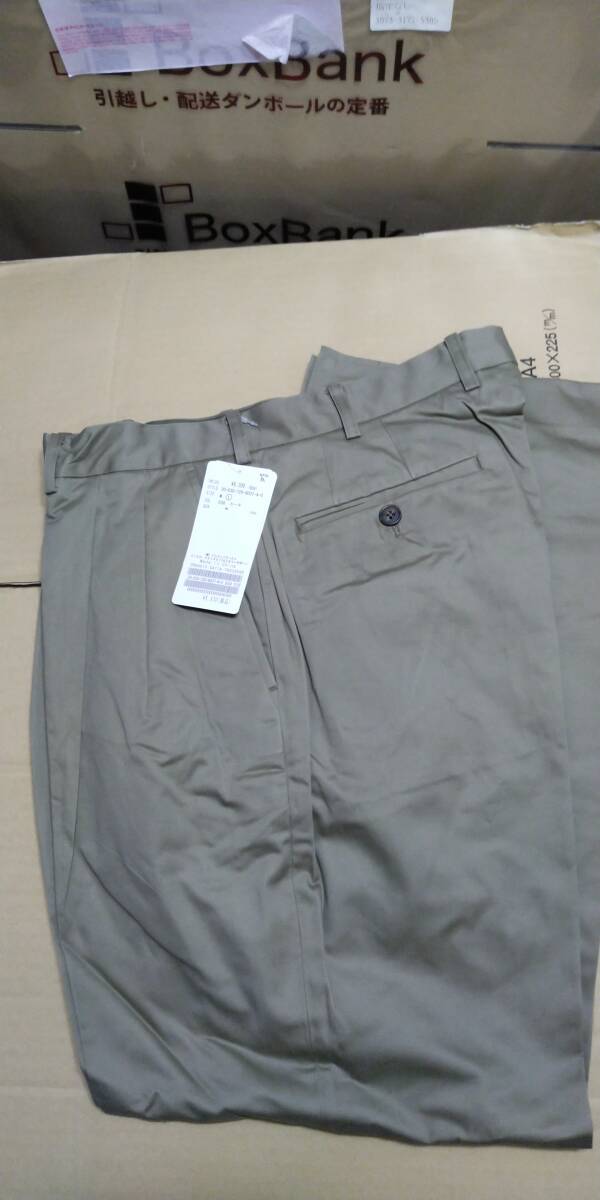 未使用自宅保管品B.C.STOCK ORGANIC SATIN TROUSERS カラーカーキ サイズL拍卖