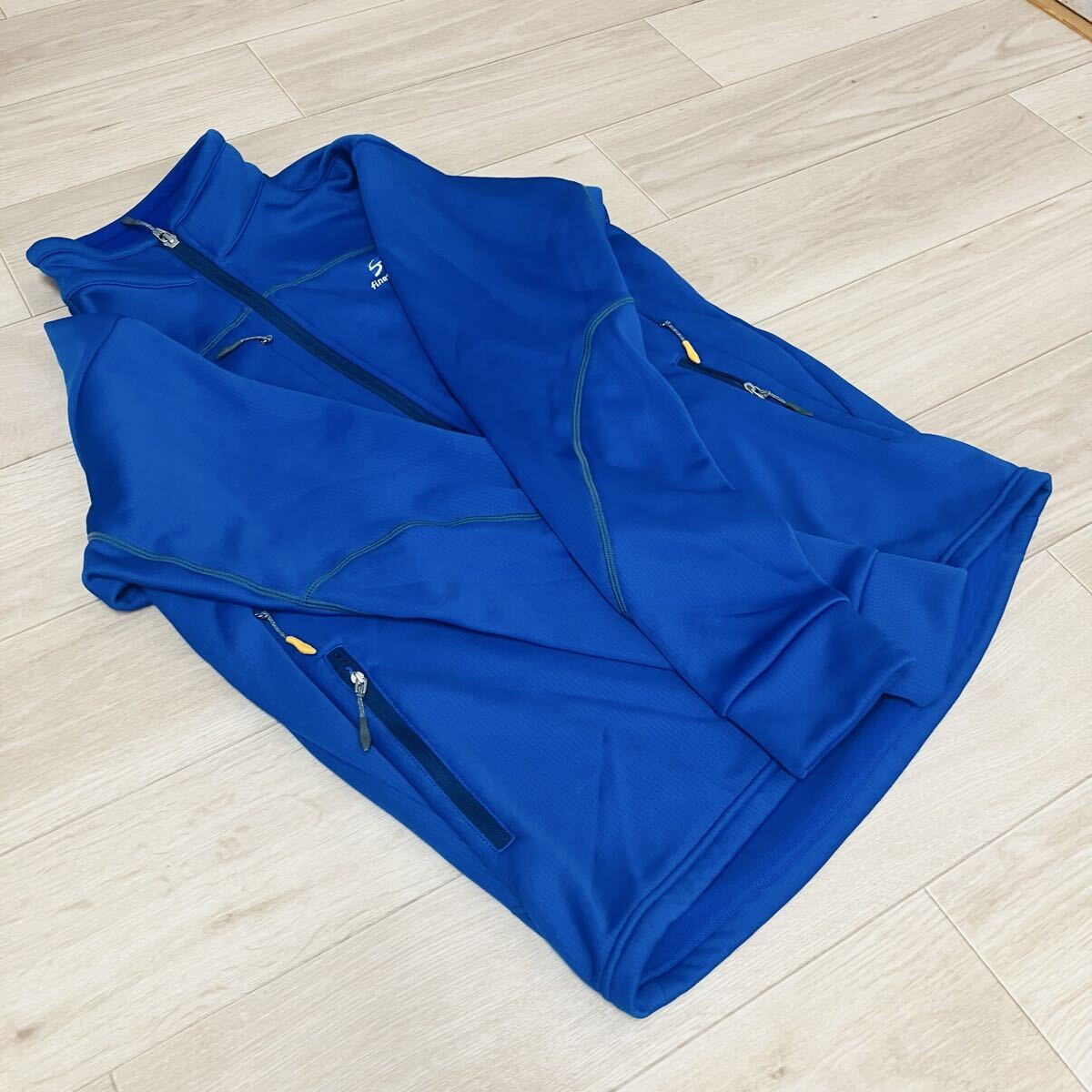 ファイントラック finetrack トラックジャケット Mサイズ ブルゾン ジャージ メッシュ 青 ブルー拍卖