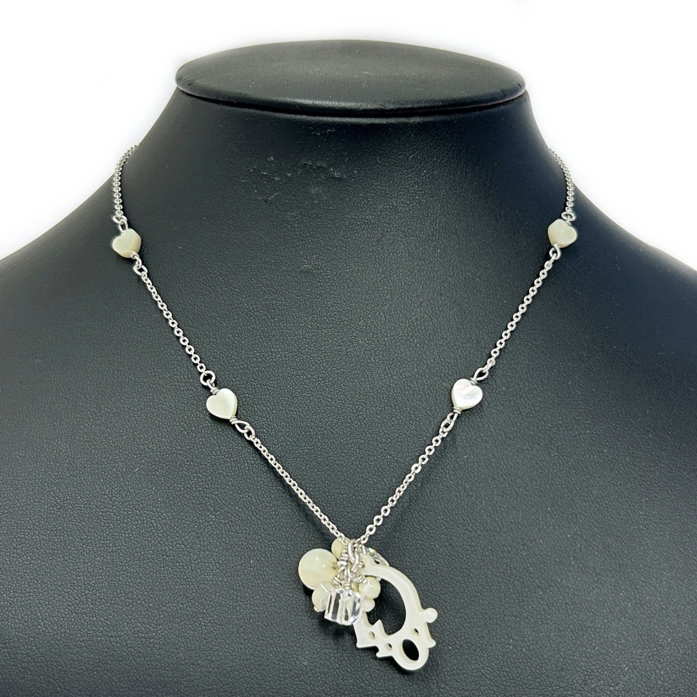 Christian Dior クリスチャンディオール メタル Diorロゴ シェル ハート ネックレス レディース シルバー 343594 ネックレス拍卖