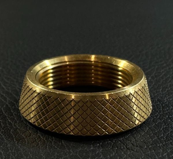 Z1 Z2 真鍮製 メインスイッチ 固定ナットリング メインキー Z750F FX1 Mk2 IGスイッチ インジケーター KH KSR kawasaki bv102拍卖