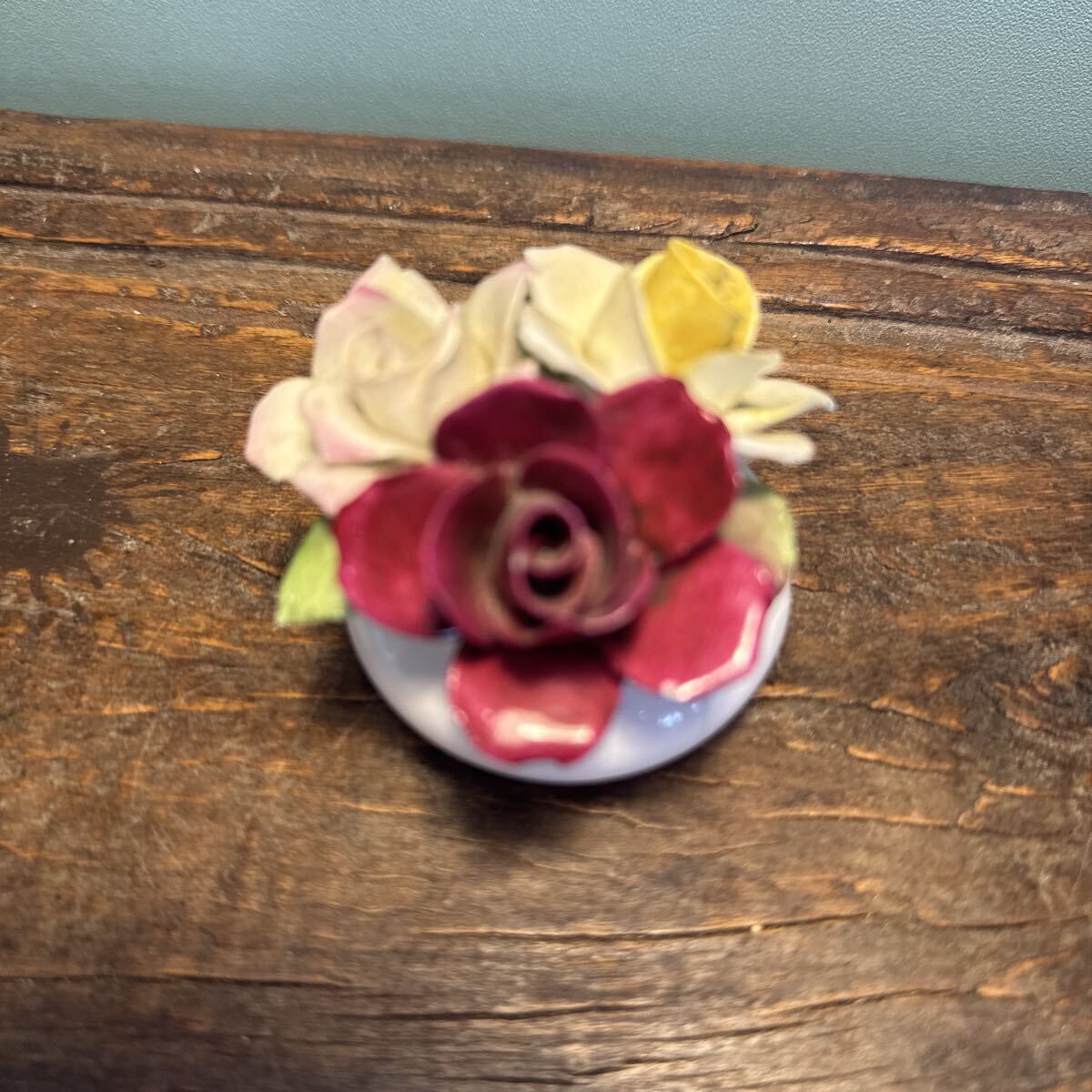 バラ3口陶器 置き物 アンティーク品拍卖