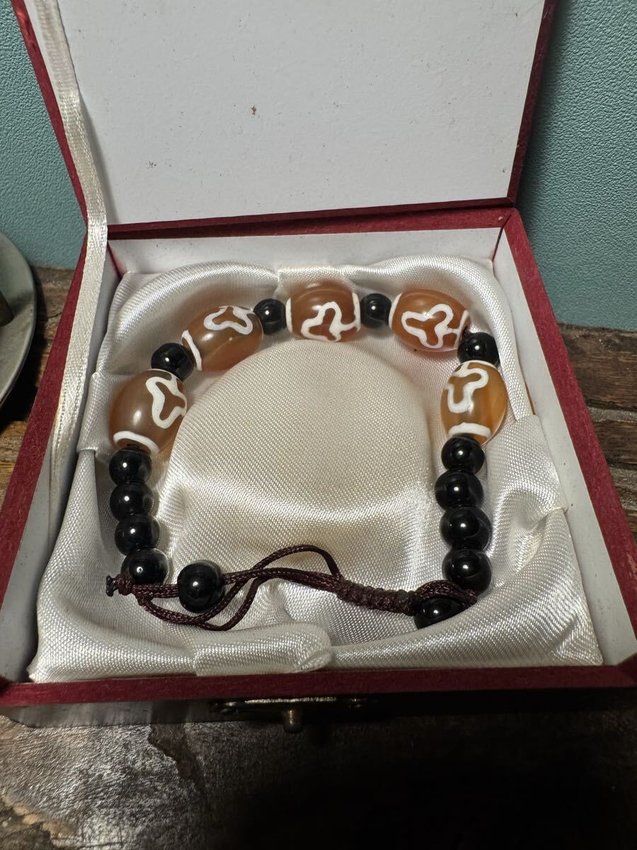 ブレスレット メノウ石とオニキスの高級ブレスレット拍卖