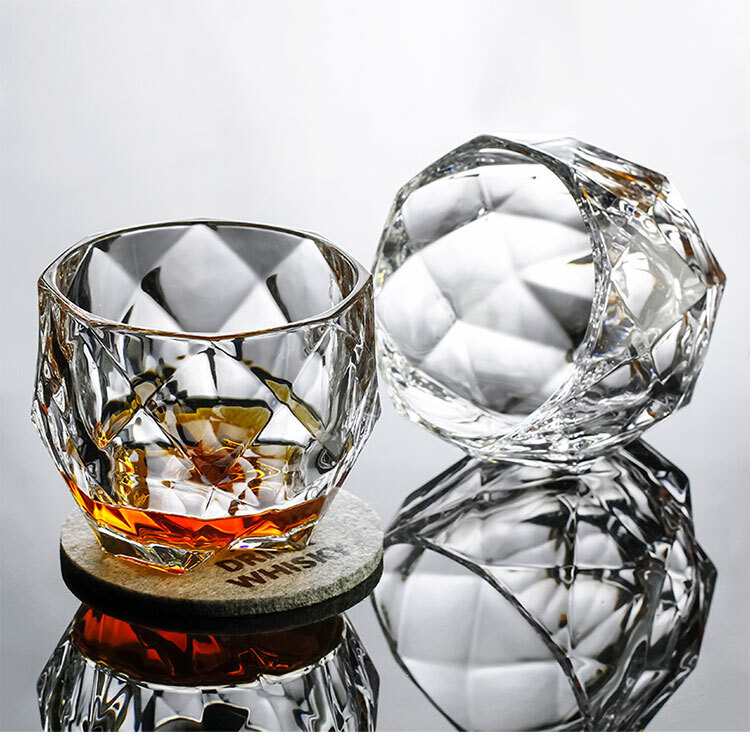新入荷ロックグラス ウィスキーグラス プレゼント お祝い コップ タンブラー 焼酎 お酒 飲み物 ガラスコップ オシャレカクテル拍卖