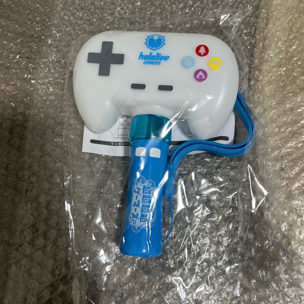ホロライブ ゲームコントローラー型ペンライト超超超超ゲーマーズ2 hololive Vtuber ブイチューバー 公式グッズ 新品未使用未開封拍卖