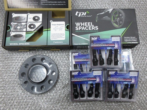 アウディ Q5/SQ5 FY/8R用 tpiホイールスペーサー12mm + ブラックロングボルト 1台分set 送料無料(除く、沖縄)拍卖