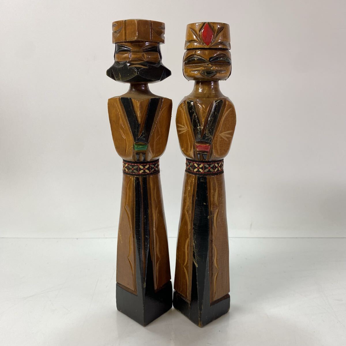 アイヌ民族 こけし 木製 木彫り 男女 夫婦 彫刻 置物 インテリア オブジェ 人形 民芸品 工芸品 北海道 土産物拍卖