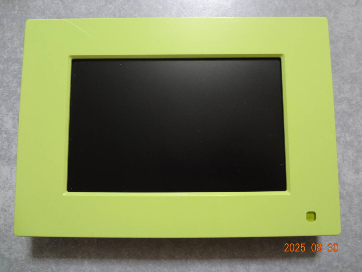 ソニー デジタルフォトフレーム S-Frame DPF-E710 ※本体のみ拍卖