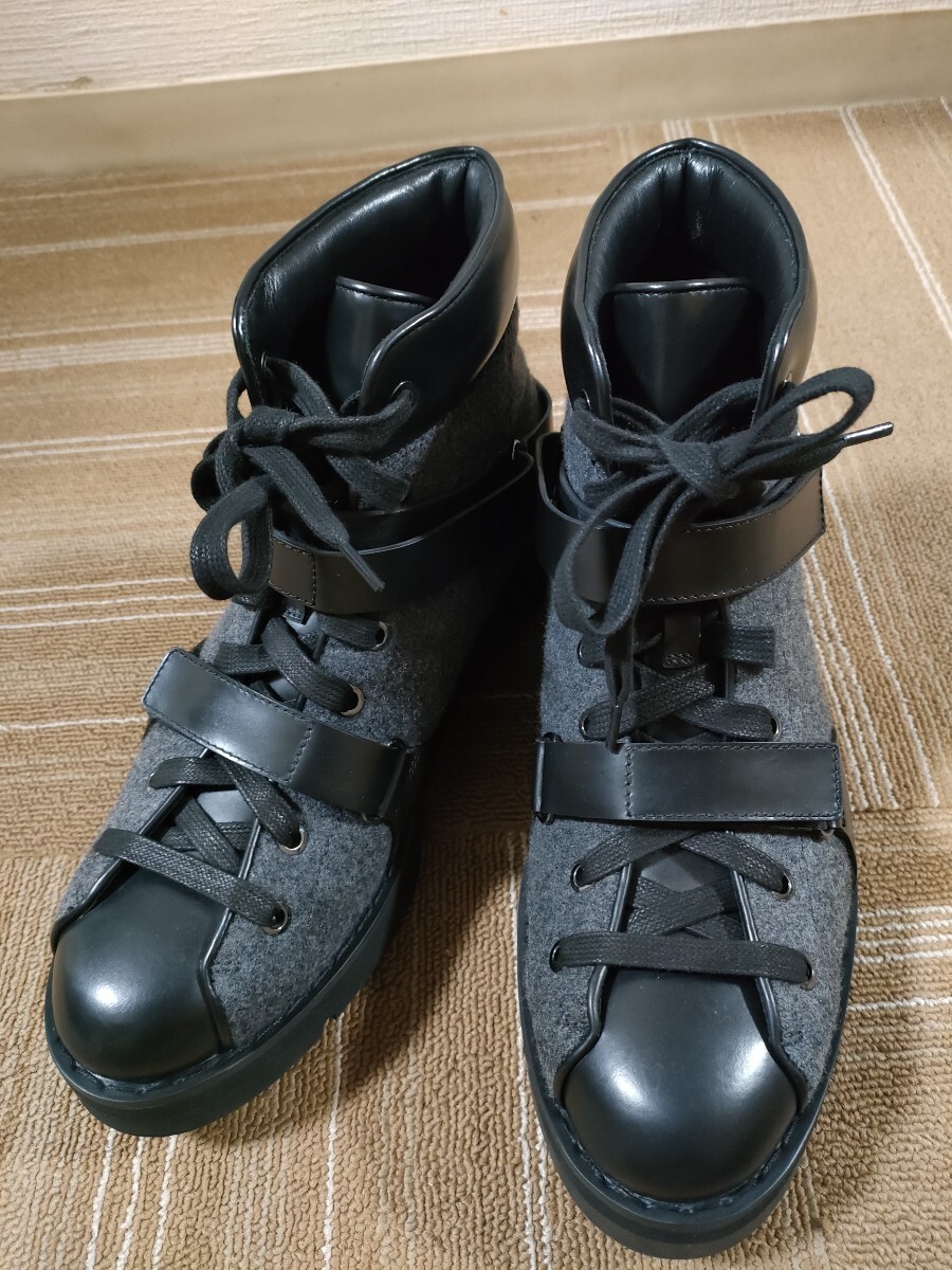 サイズ:41 一回使用のみ極美品 定価:110000円 Alexander Wang(アレキサンダーワン) / ブーツ/CAMDEN ウール×レザー 拍卖