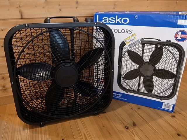 新品 未使用品 USA製 Lasko ラスコ BOX FAN ボックスファン 黒 ブラック サーキュレーター 扇風機 換気扇 ウィンドウファン 拍卖