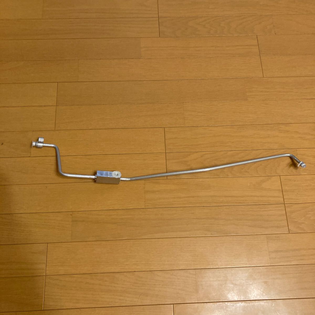 ダイハツ ハイゼットトラック S200系 S210系 リキッドチューブ エアコンパイプ パイプ デンソー製 純正エアコン 新品拍卖